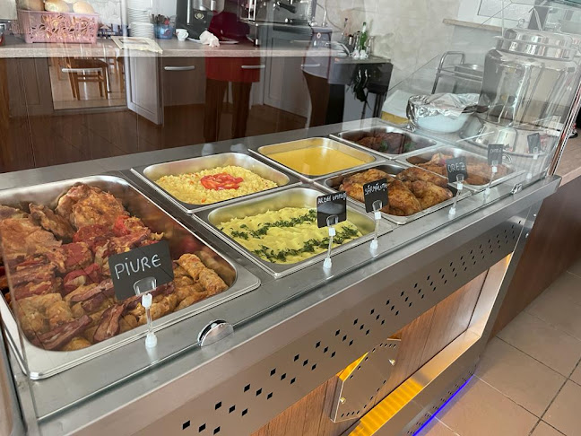 Strada Școlii 168, Roznov 617391