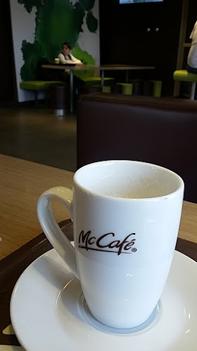 McDonald's - Gastronomie și ospitalitate