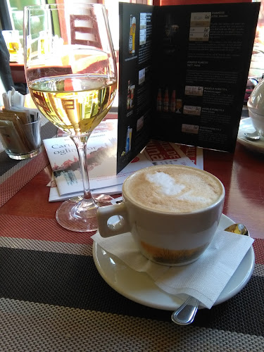 Opinii despre La Mama în București - Gastronomie și ospitalitate