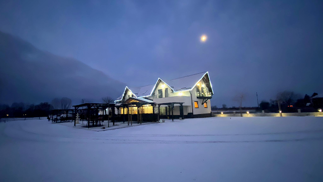 Opinii despre Breathe Restaurant în Nușfalău - Gastronomie și ospitalitate