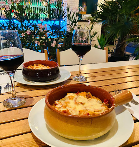 Opinii despre Stars Cafe în Constanța - Gastronomie și ospitalitate