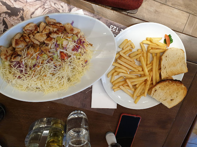 Comentarii opinii despre Big Mama