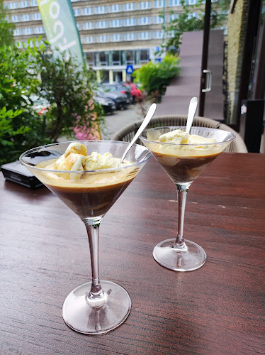 Opinii despre News Caffe în Brașov - Gastronomie și ospitalitate