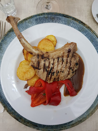 Curtea Regală - Gastronomie și ospitalitate