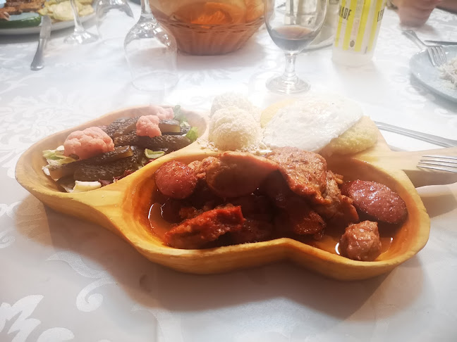 Comentarii opinii despre Bradet