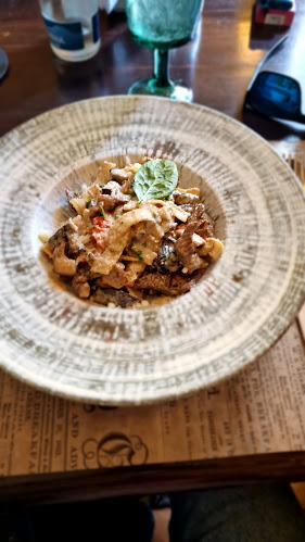 Opinii despre Casa Domnească în Brăila - Gastronomie și ospitalitate