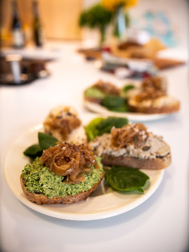 Opinii despre Cuib în Iași - Gastronomie și ospitalitate