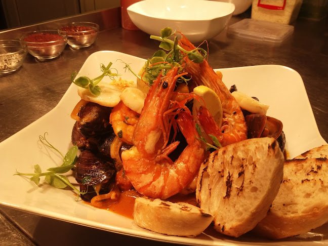 Opinii despre Virgo Restaurant în Constanța - Gastronomie și ospitalitate