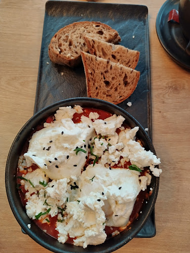 Comentarii opinii despre Neața Omlette Bistro