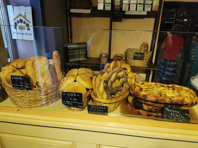 Strada Avram Iancu 54A, Brașov 500075