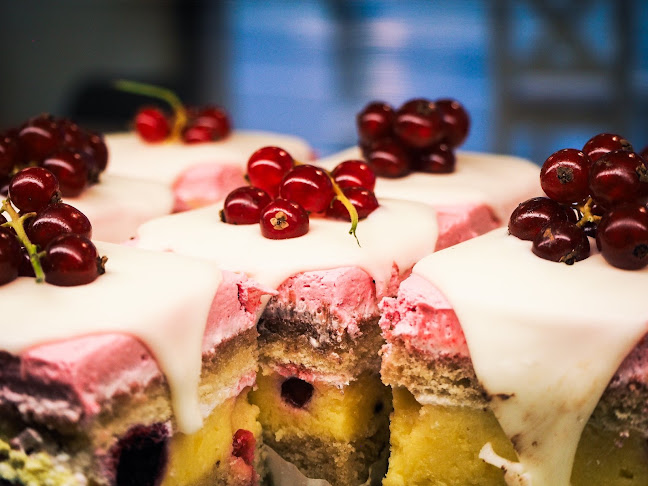 Comentarii opinii despre Luiza Cofetărie & Patiserie