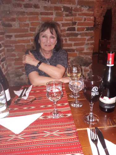 Opinii despre Crama Sibiană în Sibiu - Gastronomie și ospitalitate