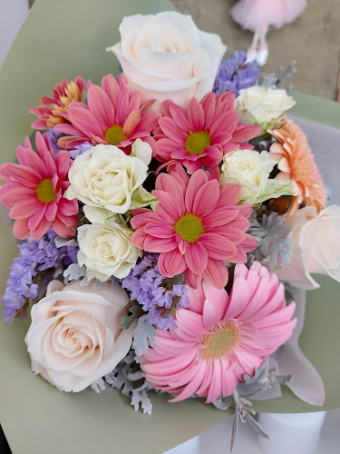 Comentarii opinii despre KATYA FLORARIE SI CADOURI FOCSANI, PIATA UNIRIII