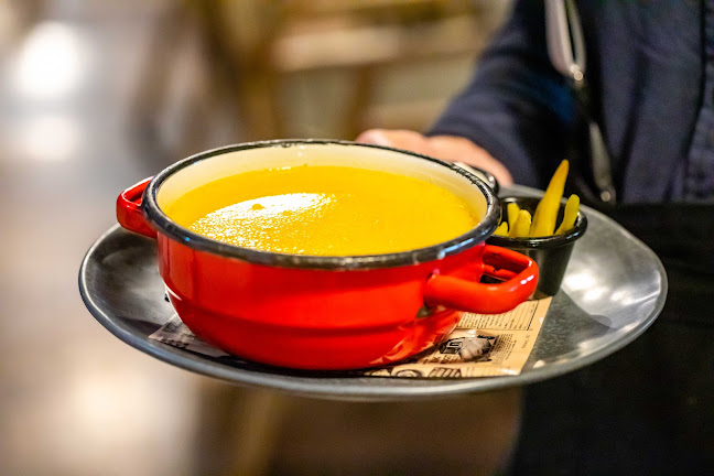 Restaurant Pensiune Lyra | mâncare tradițională, preparate bbq, livrare mures, restaurant mures