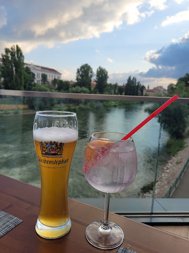 Crinul Alb - Gastronomie și ospitalitate