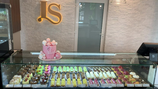 Lara Sweets - Gastronomie și ospitalitate