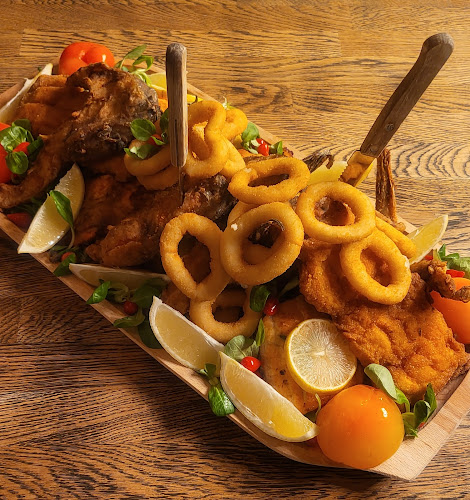 Casuta cu Nuci - Oradea