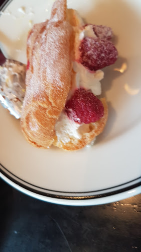 Bulevardul Pierre de Coubertin NR.3-5, București 021901