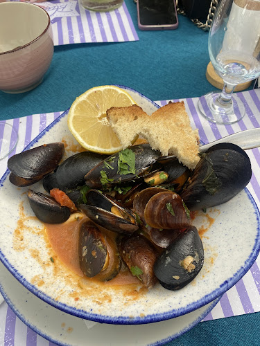 Restaurant Blue Acqua – Faleza Dunării Galaţi