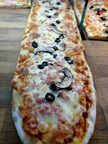 Opinii despre Pizzeria Gondola în Piatra Neamț - Gastronomie și ospitalitate