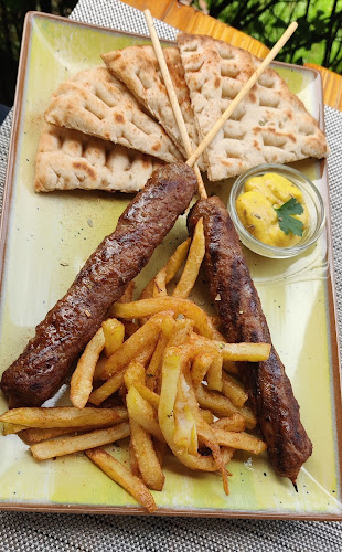 Complex Sfântul Gheorghe, Bulevardul Basarabilor, Curtea de Argeș 115300