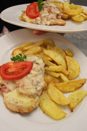 Strada Mihai Viteazul 10, Hunedoara 331044