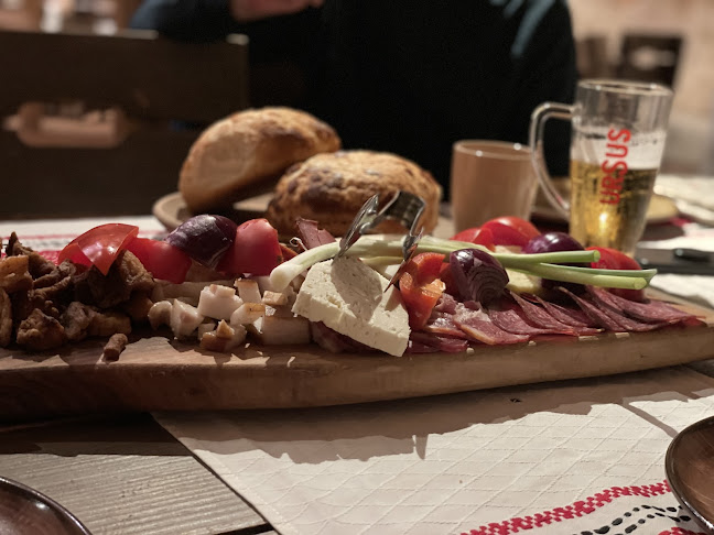 Opinii despre Stâna Turistică Sergiana - Poiana Brasov în Brașov - Gastronomie și ospitalitate