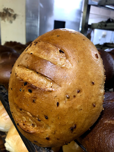 LARISCH EXIM S.R.L. - Gastronomie și ospitalitate