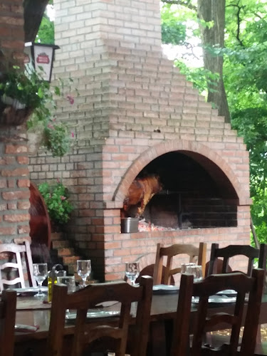 Opinii despre Taverna D'Amici în Râmnicu Vâlcea - Gastronomie și ospitalitate