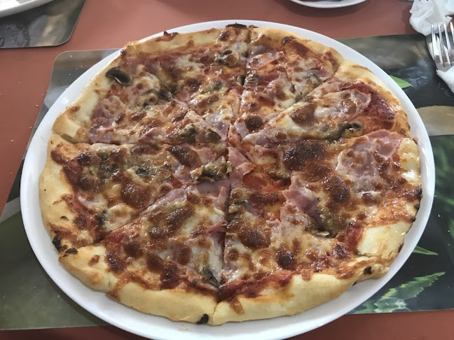 Restaurant La Maya - Mori de apa Rudaria Eftimie Murgu Banat - Gastronomie și ospitalitate