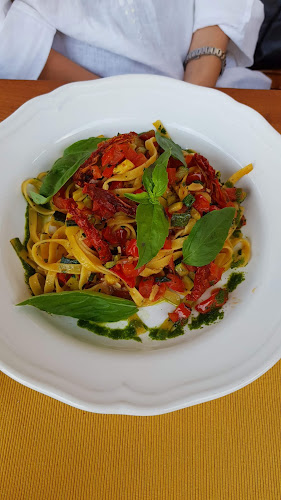 NEST Hotel & Restaurant - Drobeta-Turnu Severin