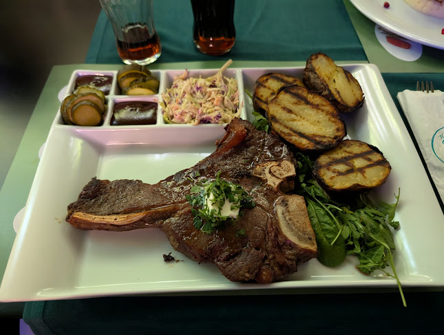 Opinii despre Hotel Restaurant Bulevard în Râmnicu Vâlcea - Gastronomie și ospitalitate