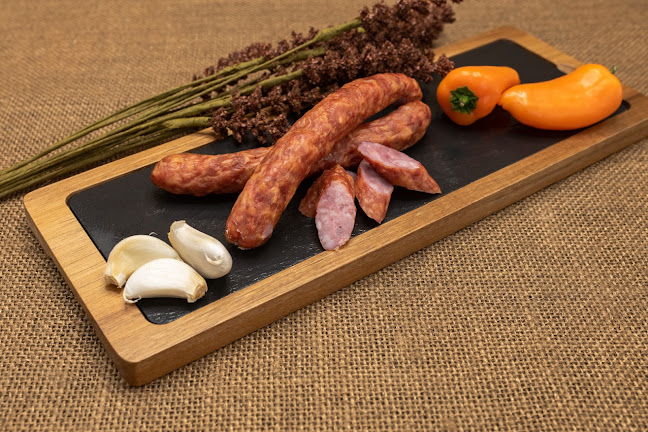 Crosta - Gastronomie și ospitalitate