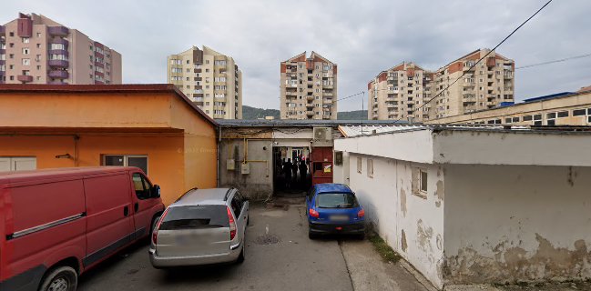 Opinii despre Piața Agroalimentară Reșița Sud în Reșița - Gastronomie și ospitalitate